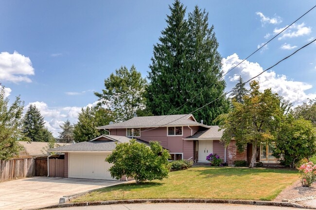 property at 17027 NE 19th St
