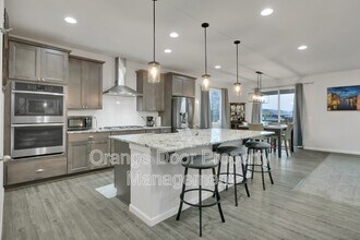 633 S Knowles St in Buckley, WA - Building Photo - Building Photo