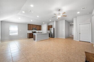 3509 Constitution Dr in Lago Vista, TX - Building Photo - Building Photo