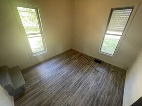 102 Elmwood Ave in Danville, IL - Building Photo - Building Photo