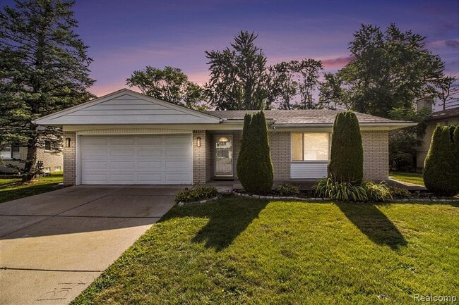 property at 29210 Heritage Ct