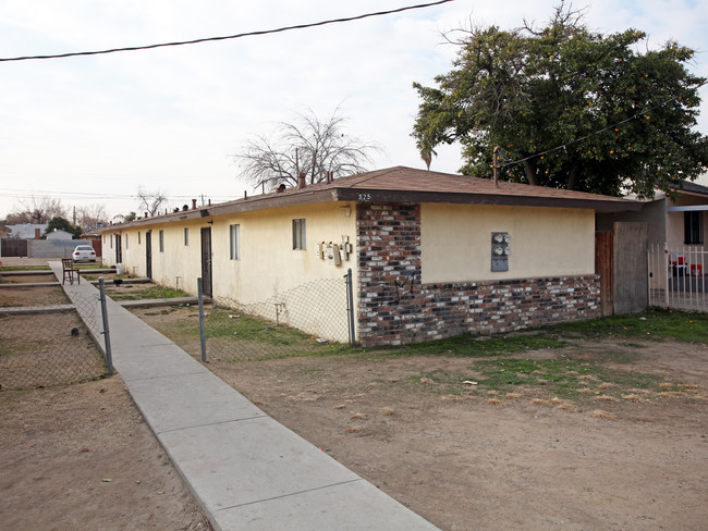 821-825 30th St in Bakersfield, CA - Foto de edificio - Building Photo