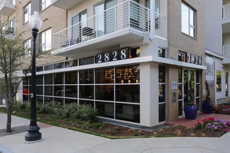 Haus 2828 in Dallas, TX - Foto de edificio - Building Photo