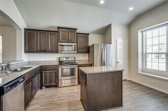 9212 Vista Mill Dr in Saginaw, TX - Building Photo - Building Photo