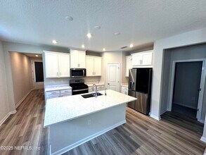 68 Spruce Hl Pt in Saint Johns, FL - Foto de edificio - Building Photo