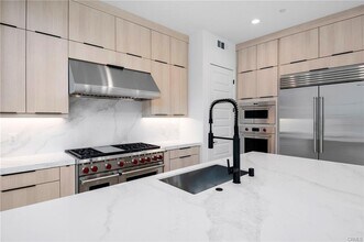 128 Creation in Irvine, CA - Building Photo - Building Photo