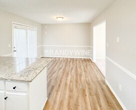 431 Churchill Ct in Jonesboro, GA - Building Photo - Building Photo