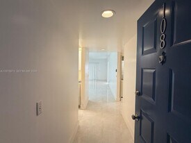 12600 SW 5th Ct in Pembroke Pines, FL - Building Photo