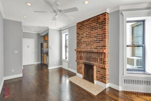 209 E 25th St, Unit 2A in New York, NY - Building Photo