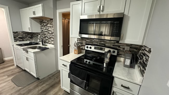 73 Fairfax Rd in Worcester, MA - Building Photo - Building Photo