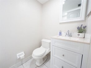 3256 NW 104th Ave, Unit 115c in Coral Springs, FL - Building Photo - Building Photo