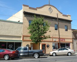 631-637 I St in Los Banos, CA - Building Photo