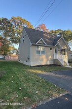 567 Sica Ln in Toms River, NJ - Building Photo - Building Photo