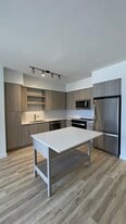 529 SW 3rd St, Unit C1 in Miami, FL - Building Photo