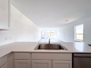 12431 Wild Strawberry Rd in Houston, TX - Building Photo - Building Photo