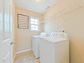 709 Lakeside Landing Ct in Evans, GA - Building Photo - Building Photo