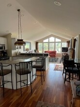 14651 Mercury Dr in Grand Haven, MI - Foto de edificio - Building Photo