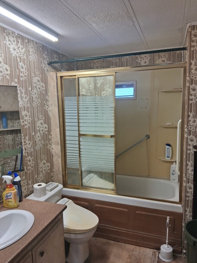 7 Costin Dr in Amherst, NS - Building Photo - Building Photo