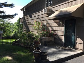 624 Russet Rd Apartments Valley Cottage Ny Apartments
