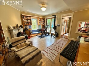 120 Lake View Ave, Unit 1 in Cambridge, MA - Building Photo - Building Photo