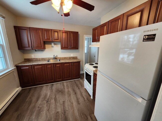 379 Mansfield St in Saint John, NB - Building Photo - Building Photo