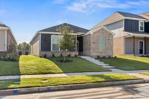 109 Magnolia Blvd in Hutchins, TX - Building Photo