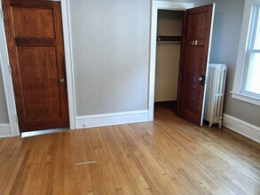 2254 N 67th St in Wauwatosa, WI - Foto de edificio - Building Photo