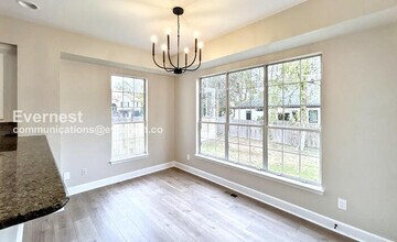 1112 Clairmonte Dr in Franklin, TN - Building Photo - Building Photo