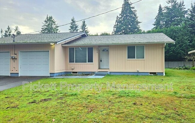 2870 SE Colusa Ave in Port Orchard, WA - Building Photo - Building Photo