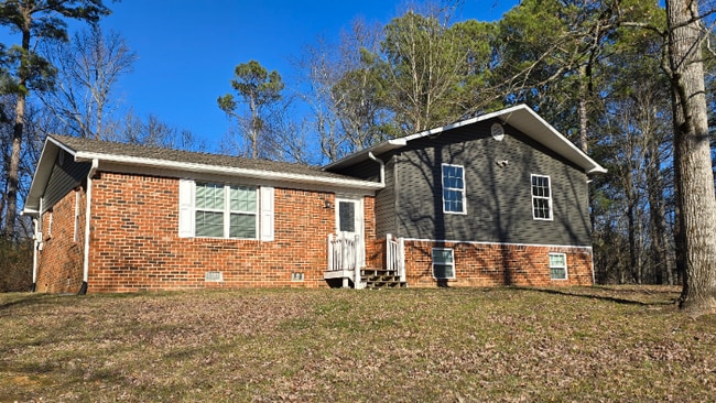 210 Dogwood Cir in Cleveland, TN - Foto de edificio - Building Photo