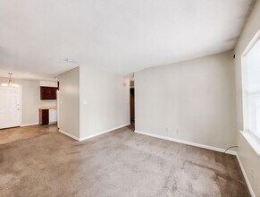 208 Squirrel Haven Rd in Mary Esther, FL - Building Photo - Building Photo