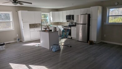 29 Elmon Gilchrist Ln in Erwin, NC - Building Photo - Building Photo