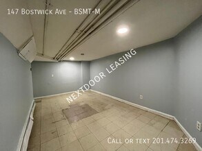 147 Bostwick Ave in Jersey City, NJ - Building Photo - Building Photo