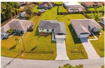 872 SW Harvard Rd in Port St. Lucie, FL - Building Photo - Building Photo