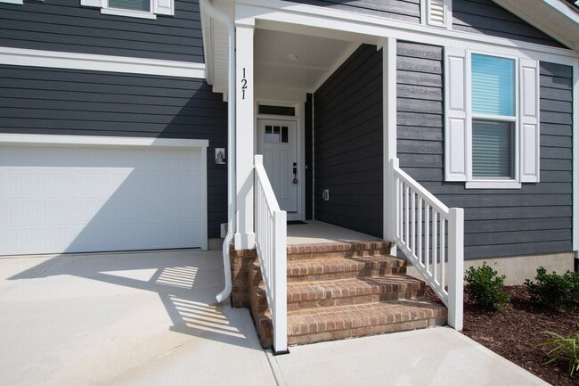 121 Shadowdale Ln in Rolesville, NC - Building Photo - Building Photo