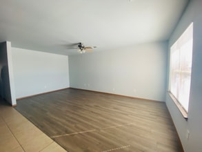 407 E Marietta Ct in Rogers, AR - Building Photo - Building Photo