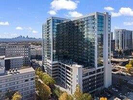 Grand 340 in Atlanta, GA - Building Photo