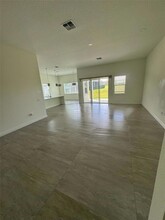 416 Adams View Ln in Auburndale, FL - Building Photo - Building Photo
