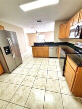 516 Albatross Dr in Poinciana, FL - Building Photo - Building Photo