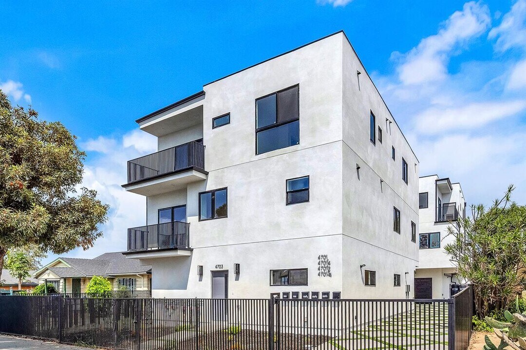 4073 Saturn St in Los Angeles, CA - Building Photo