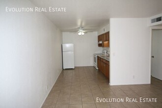 2413 N Amarillo St in Casa Grande, AZ - Building Photo - Building Photo