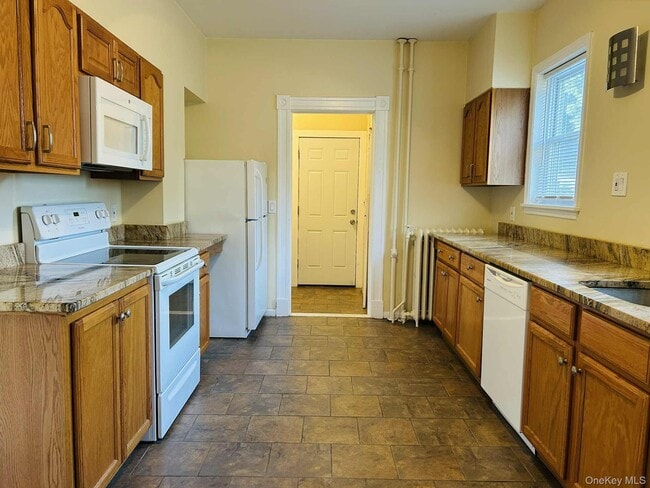 property at 22 Cozzens Ave