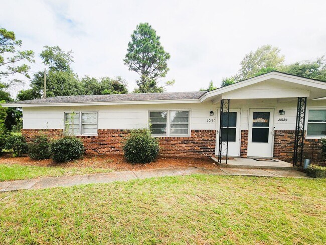 property at 2018 N Kerr Ave