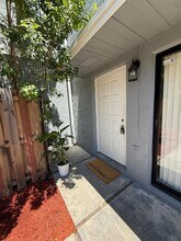 26 Crossings Cir, Unit C in Boynton Beach, FL - Building Photo - Building Photo