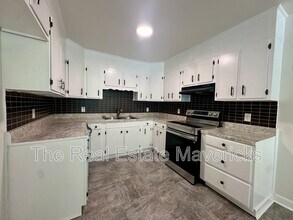 3950 Arbor Pl Ln in Chattanooga, TN - Building Photo - Building Photo