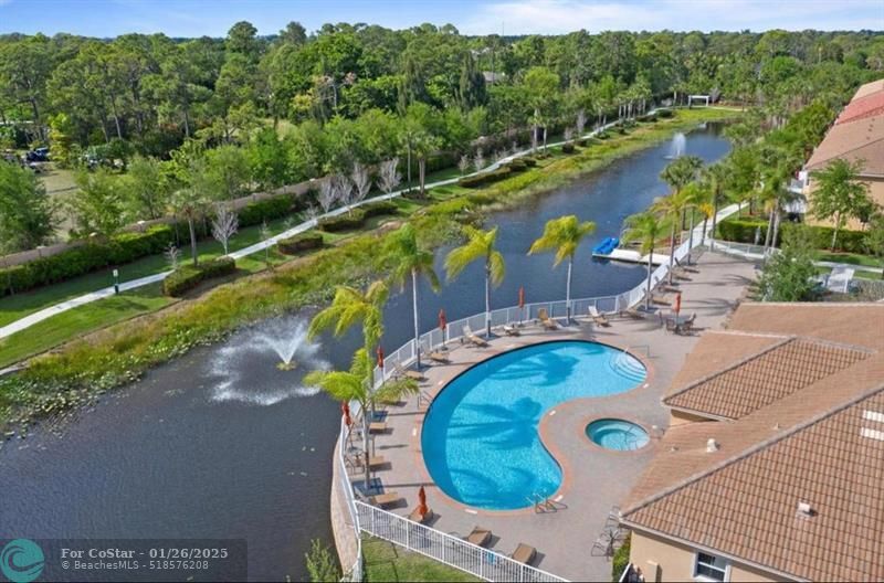 5815 Monterra Club Dr in Greenacres, FL - Building Photo