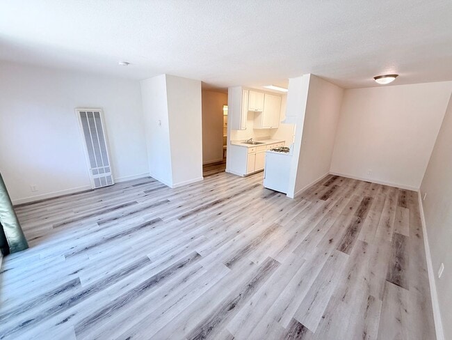 3624 Terry Ln in South Lake Tahoe, CA - Building Photo - Building Photo