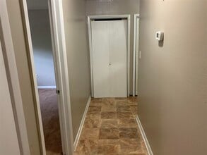 610 Mary Beth Ave in Tallahassee, FL - Building Photo - Building Photo