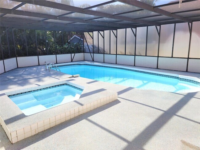805 La Guna Dr in Venice, FL - Building Photo - Building Photo