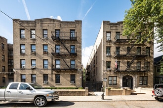 8622-86-30 98th St in Woodhaven, NY - Building Photo - Building Photo